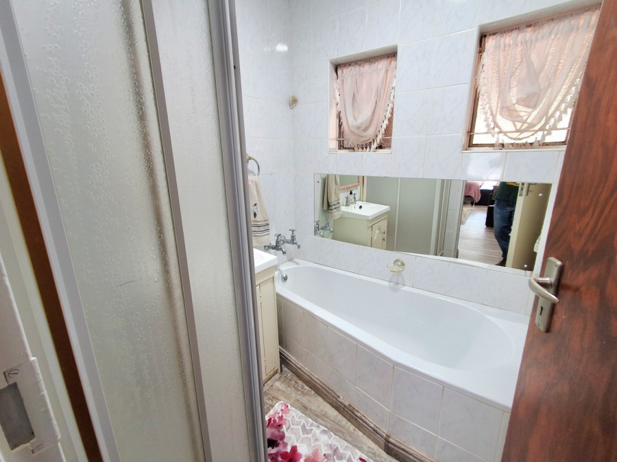 3 Bedroom Property for Sale in Sasolburg Ext 12 Free State